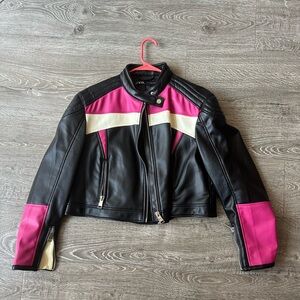 Zara Women's Black and Pink Leather Jacket